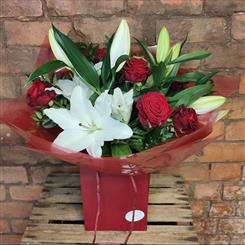 Large Headed Red Rose and White Lily Aqua Pack 