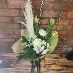 Front facing bouquet 