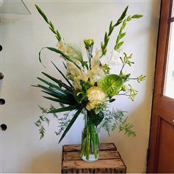Luxury vase arrangment
